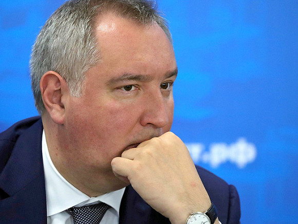 После жалобы главы "Роскосмоса" Дмитрия Рогозина на "клевету" в СМИ возбудили дело