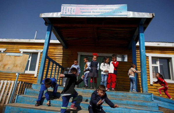 Российские учителя начали уезжать работать в Монголию