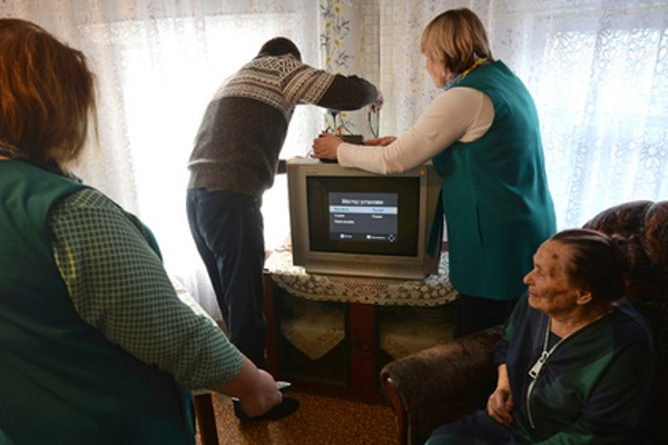Волонтеры помогут жителям Подмосковья с цифровым телевидением