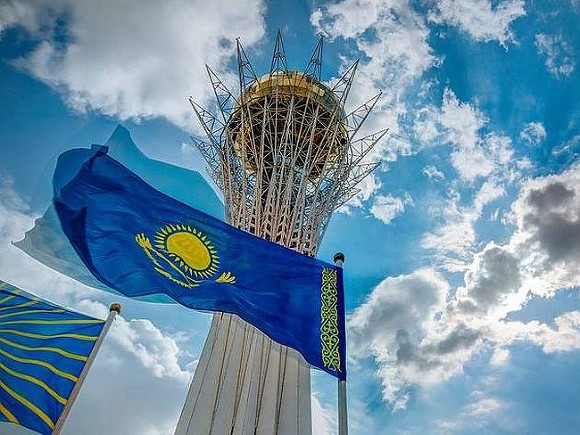Смотрим на Казахстан — видим Россию