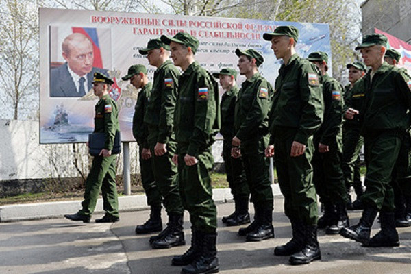 Путин увеличил число отсрочек от армии для студентов