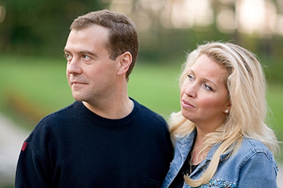 Власти отрицают родственные связи жены Дмитрия Медведева с руководством «Мираторга»